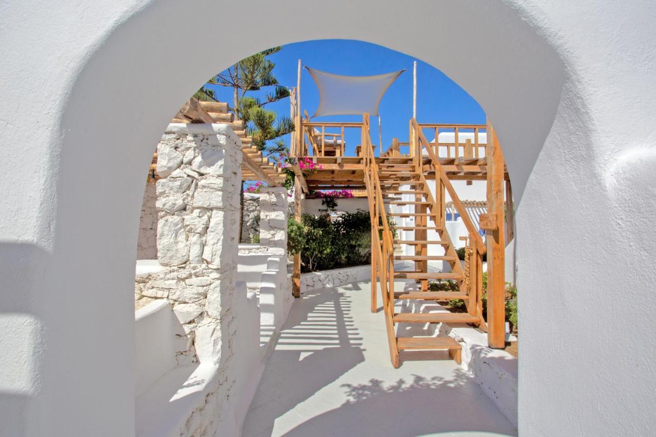 Apsenti Couples Only Aparthotel Agios Ioannis Diakoftis Eksteriør bilde